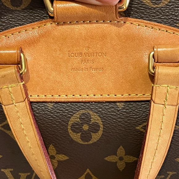 Louis Vuitton brown monogram montsouris backpack in used condition. - Picture 9 of 9